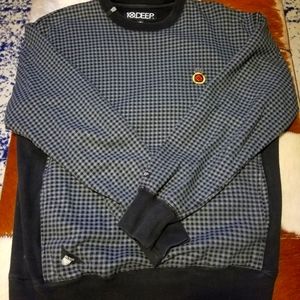 10.Deep crew neck sweatshirt w/pockets M